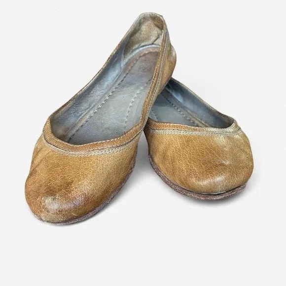 Frye Rounded Toe Tan Leather Patina Ballet Flats Sz 8 coquettegirl balletcore - Picture 1 of 8